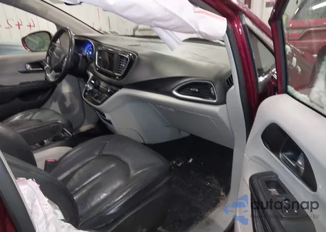 2020 Chrysler Pacifica Touring L z USA, uszkodzony, nr VIN 2C4RC1BG6LR269337